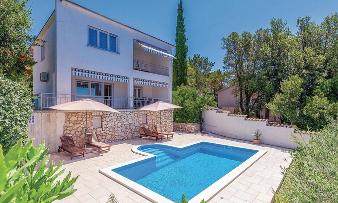 Dramalj House | Amazing home in Crikvenica with WiFi