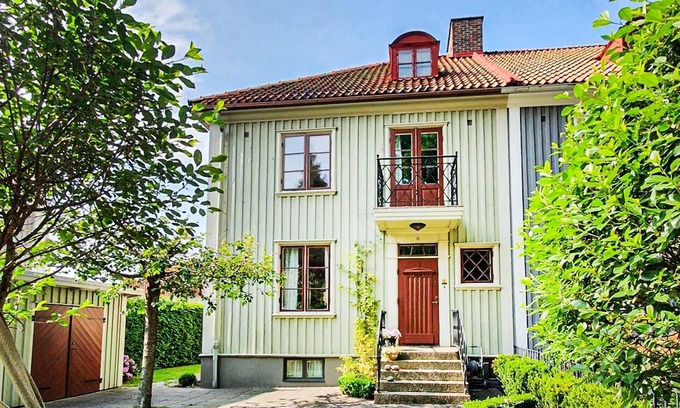 Gothenburg House | Amazing home in Göteborg with WiFi