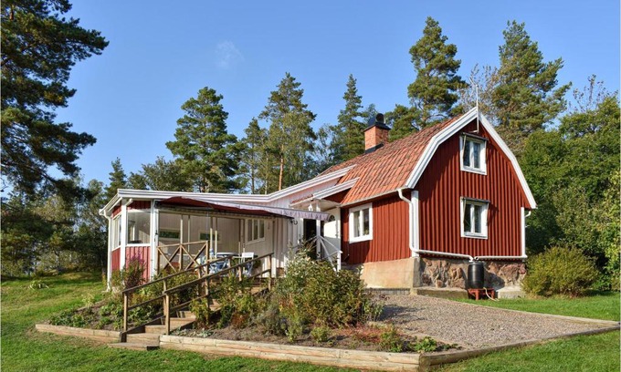 Mjolby Municipality House | Amazing Home In Hagalund-Mjölby