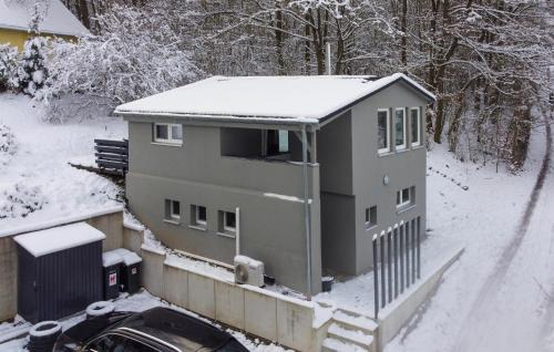 Hainrode House | Amazing Home In Hainrodehainleite