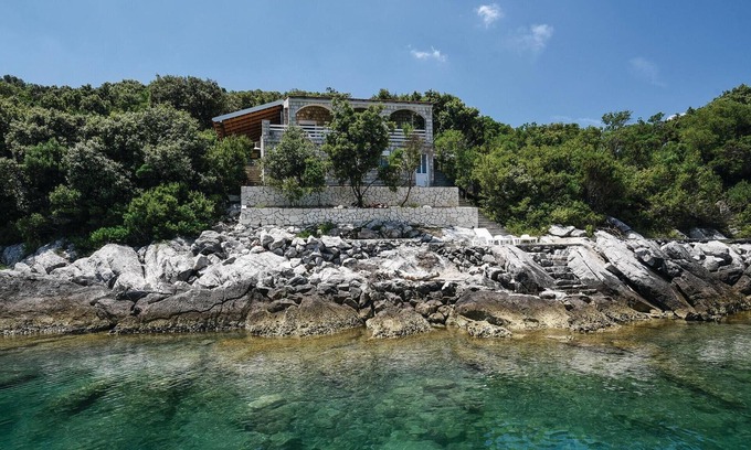 Janjina House | Amazing home in Osobjava