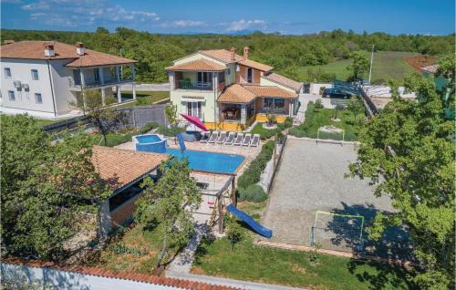 Rezanci House | Amazing Home In Rezanci