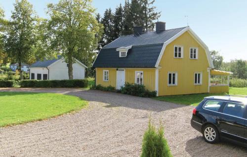 Dimbo House | Amazing Home In Tidaholm With Kitchen