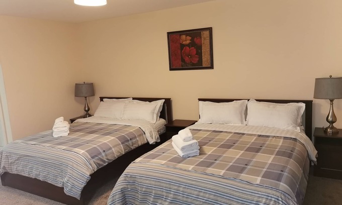 Niagara Falls Bed & Breakfast | Amazing house in Niagara Falls Ontario Canada