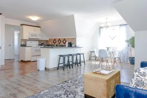 Saint John Apartment | Amazing location in Saint John 2 Br Modern Parking New