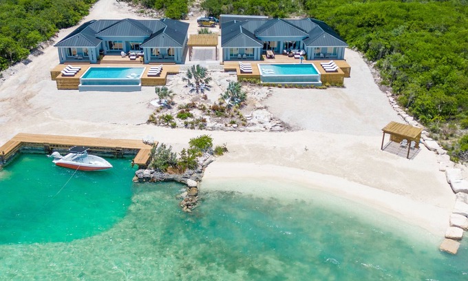 Hartswell Villa | Amazing luxury beach villas with private dock for 20 people! Large heated pools