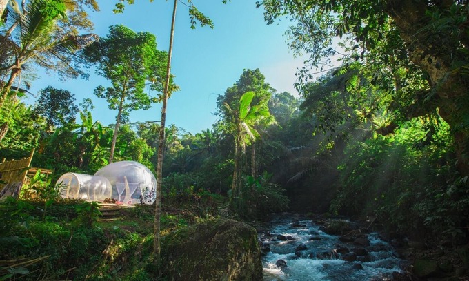 Mekarsari Villa | Amazing Night next to the Secret Leke Leke Waterfall !