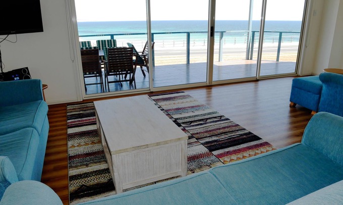 Aldinga Beach House | Amazing waterfront views 4 bedrooms 2 bathrooms NBN
