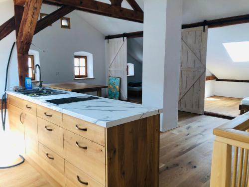 Inching Apartment | Ambiente & Comfort im historischen Anwesen