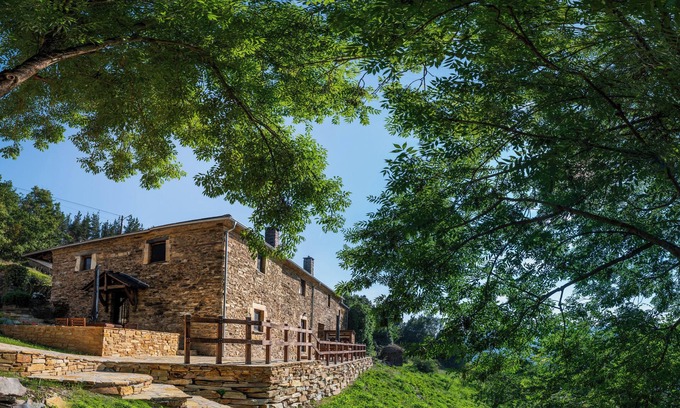A Pontenova Cottage | Amencer - Stunning Two Bed Cottage in Lugo