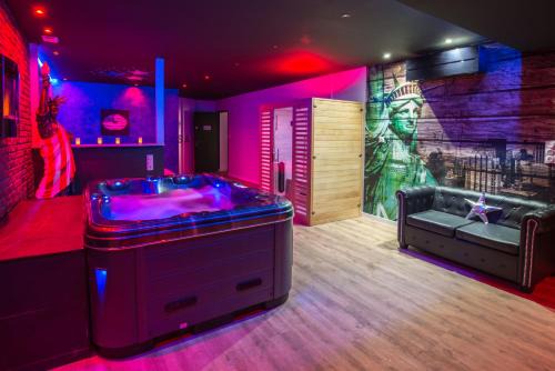 Joncherey Hotel | American spa motel