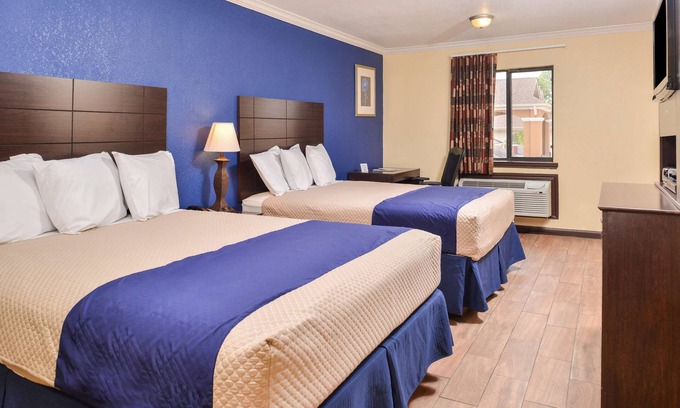 MacGregor Hotel | Americas Best Value Inn Medical Center Downtown