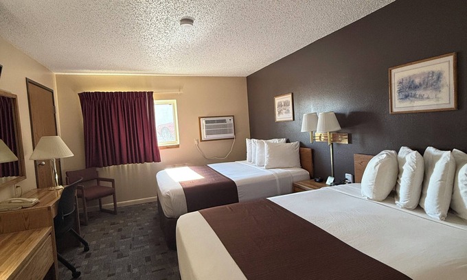 Torrington Hotel | Americas Best Value Inn Torrington