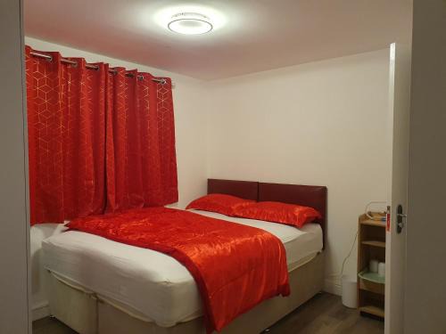 London Borough of Ealing House | AMH Hotel - Greenford Station