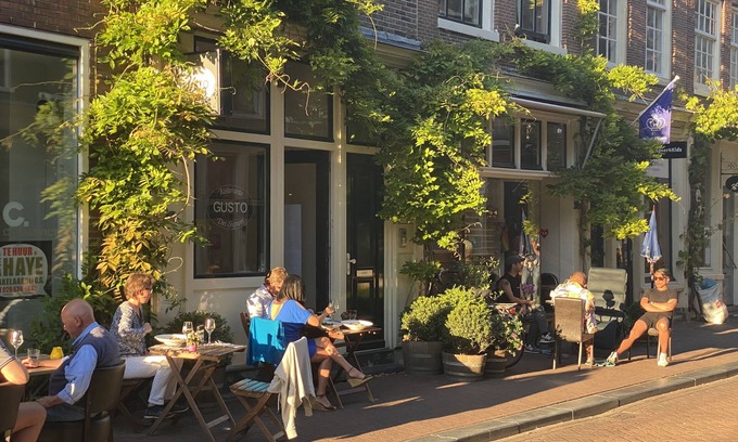 Grachtengordel-West Bed & Breakfast | Amsterdam B&B Barangay