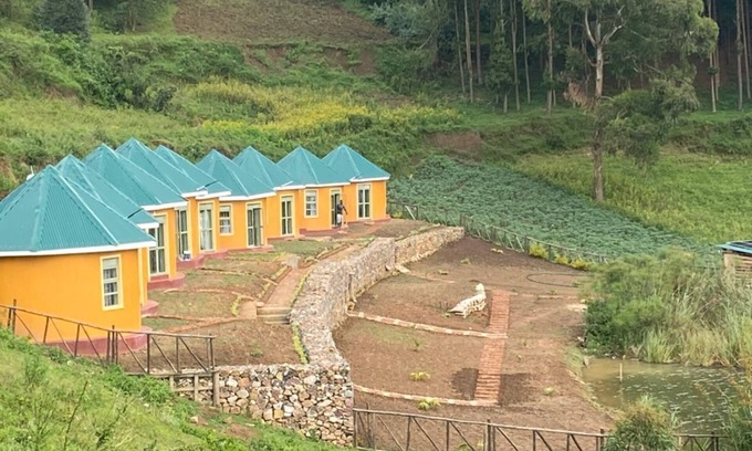 Kabale Cottage | An exclusive,romantic honeymoon,hideaway composed of secluded beautiful cottages