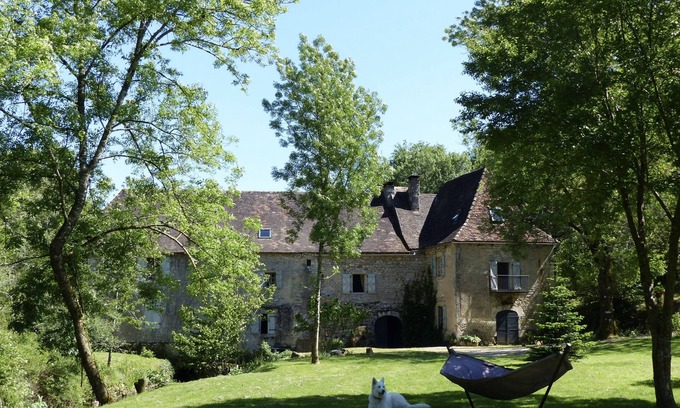 Cales House | An idyllic Watermill set in an amazing location near Rocamdour