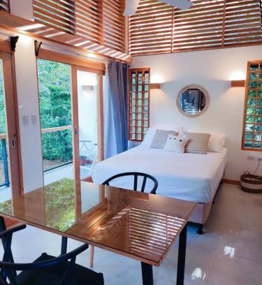 Chiguata Apartment | Ananá Garden Studio AC 5 Min to Playa Chiquita
