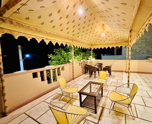 Uchiyarda House | ANAND VILLA HOLIDAY HOME, 5BHK Villa