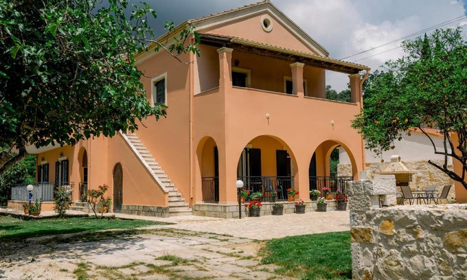 Gazatika Apartment | Anastasios Holiday Home