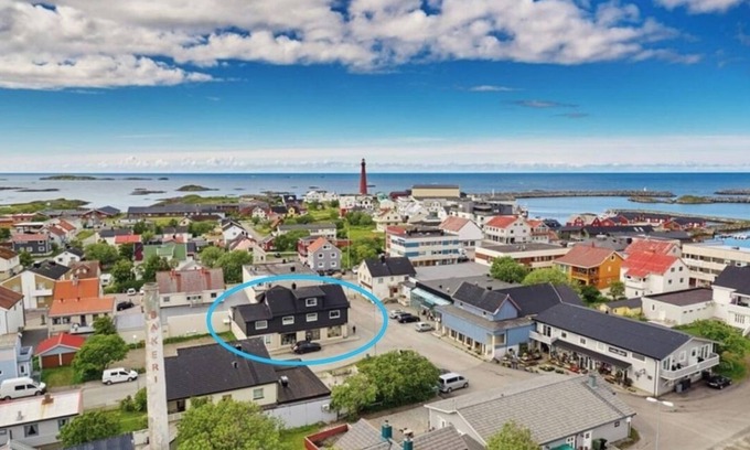 Andenes Apartment | Andenes Sentrum ApartmentnSpacious 4-bedroom apartment near harbor with WiFi, AC