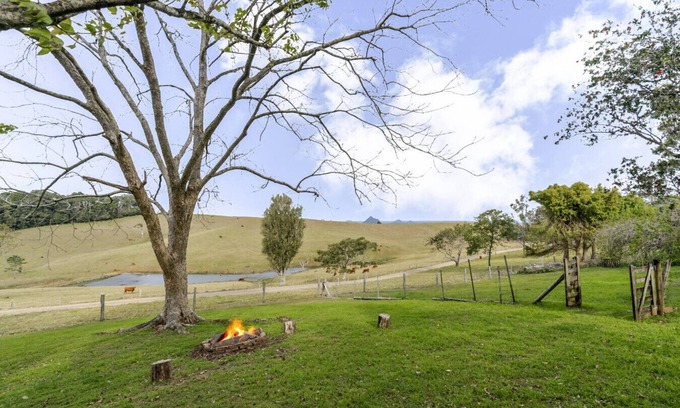 Wootha House | Anderlaine @ Wootha - With views of the Glass House Mountains