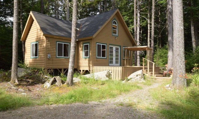 Lakeville Cabin | Anderson's Waterfront Cottage on Duck Lake