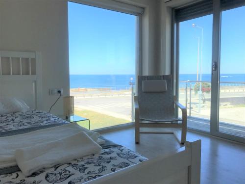 Angeiras House | Angeiras Beach House - Porto - Villa by the Sea