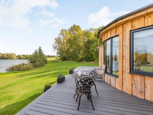 Newark House | Angel Lodge