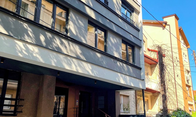 Centar House | Angela's1-bedroom condo in Skopje center
