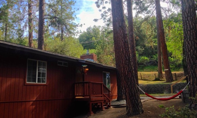 Oakhurst House | Anglers Rest