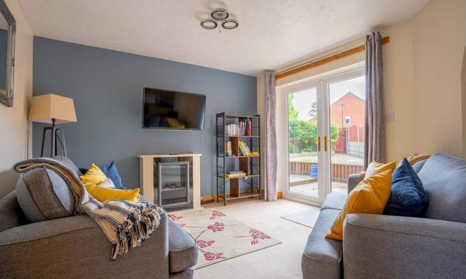 Rocester House | Ann's Home Near Alton Towers