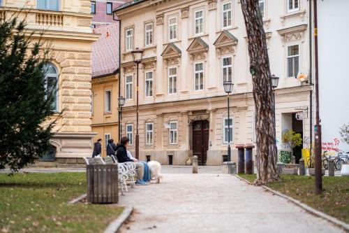 Maribor House | Anna House