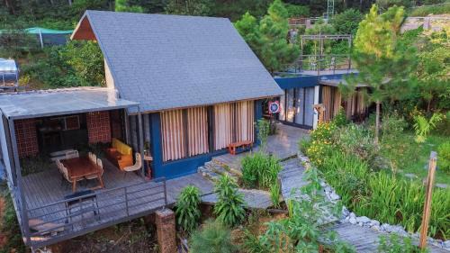 Soc Son Cabin | Anna Little Garden - Fish House