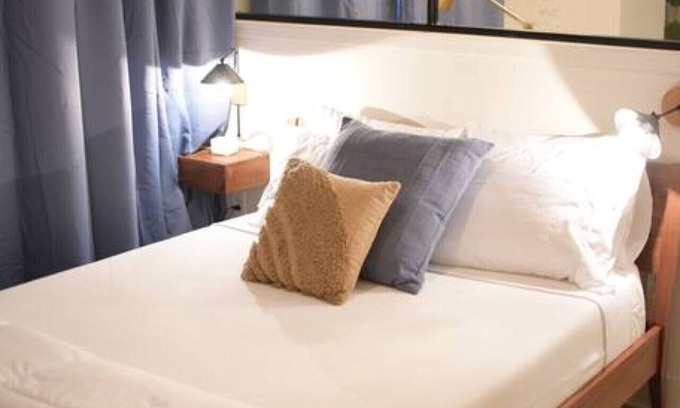 Yamacraw Village Apartment | Annabelle 2A - Studio In The Heart Of Night Life