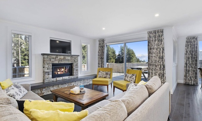 Wanaka House | Annandale Lodge in Wanaka
