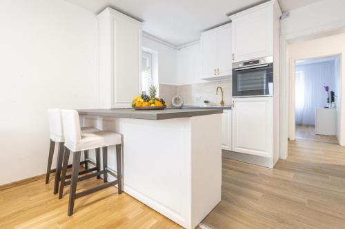 Sighisoara Apartment | Anna’s lovely Home