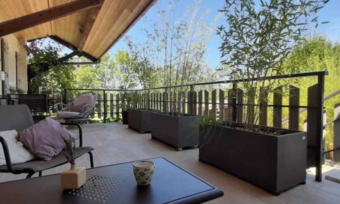 Annecy-le-Vieux House | Annecy le vieux, ideally located, comfortable 2-room apartment, terrace and garden.