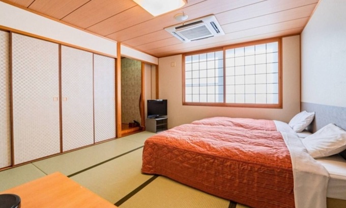 Toon Hotel | Annex JapaneseWestern Room A Tatami Bedroom /Toon Ehime