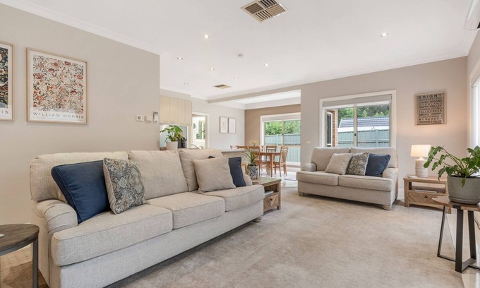 Porepunkah House | Annie's Hideaway - Porepunkah, Victoria