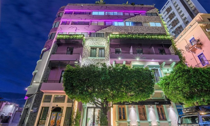 Gemmayzeh Apartment | Anoor 1-BR Apt in Gemmayze W/Balcony & 24/7 Power