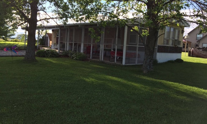 Moravia House | Antler Acres - 2 bedroom, 1 bath, sleeps 6