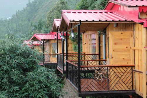 Naina Range Resort | Aotel Pangot Formally Royal Cliff