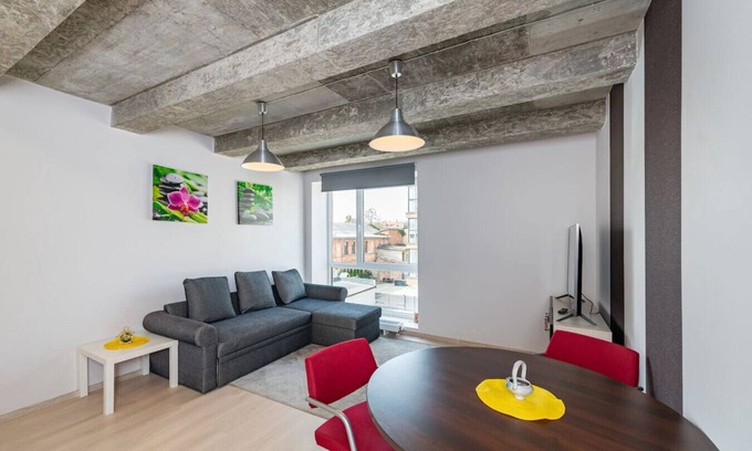 Liberty Avenue Apartment | Ap Accent by Polo apartments