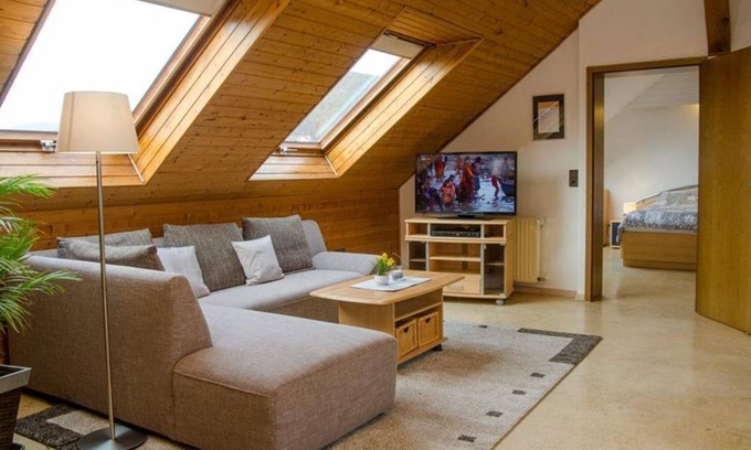 Gimmeldingen Apartment | Apartment attic storey - Storck house