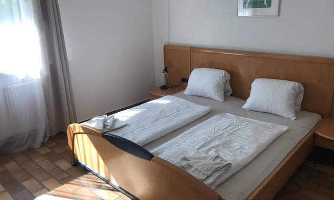 Unterburg am Klopeiner See Apartment | Apartment with 2 bedrooms, garden, kitchen - Apartementhaus Helene
