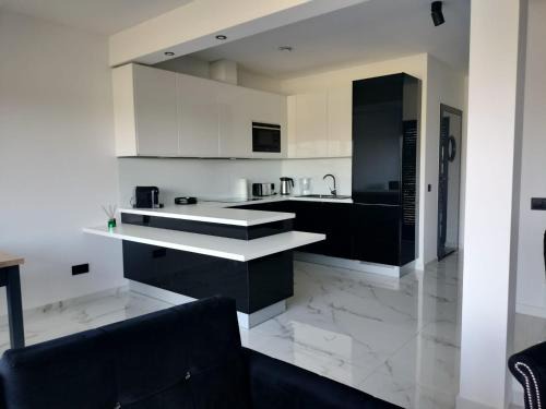 Zary Apartment | Apartament 3 z ogródkiem
