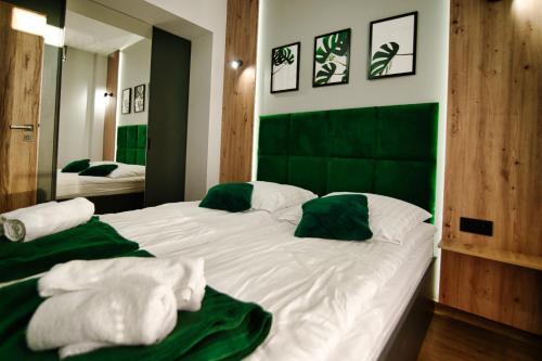 Zator Apartment | Apartament No 34 Green - Holiday Home Zator