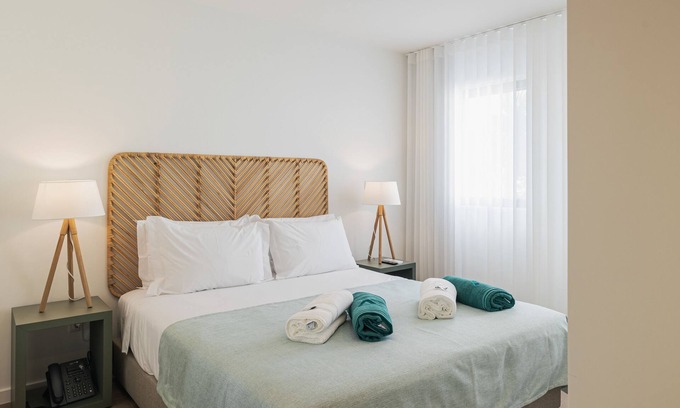 Ponta Delgada Apartment | Apartamento 10