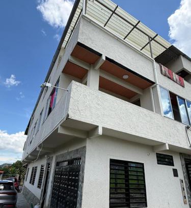 Ibague Apartment | apartamento campestre 201
